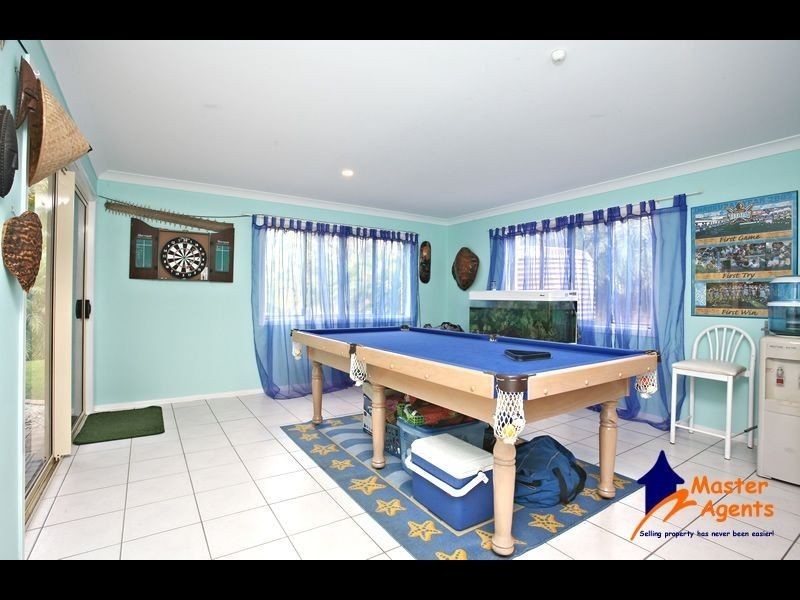 155 Gardenia Drive, Bonogin QLD 4213