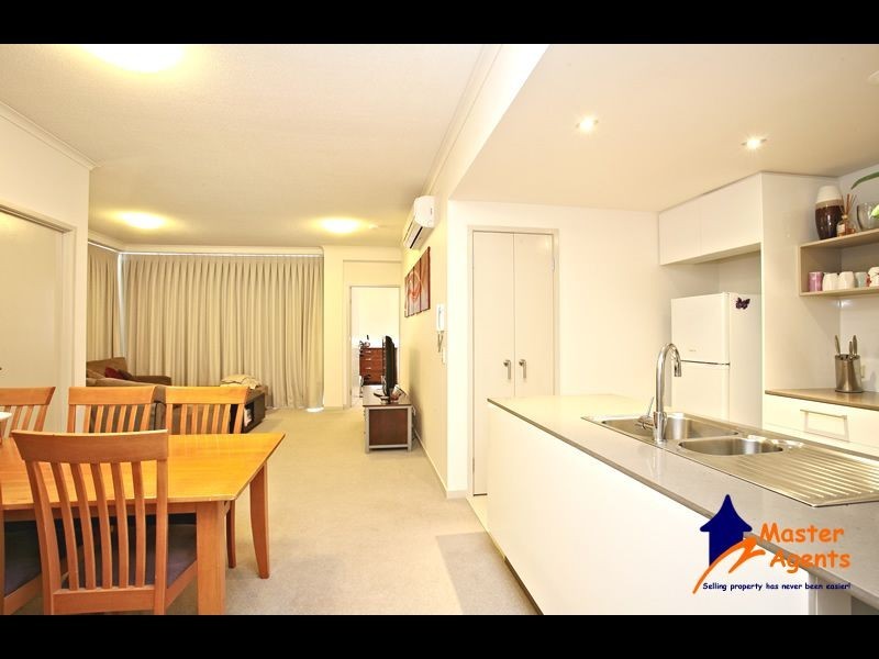 129 Laver Drive, Robina QLD 4226