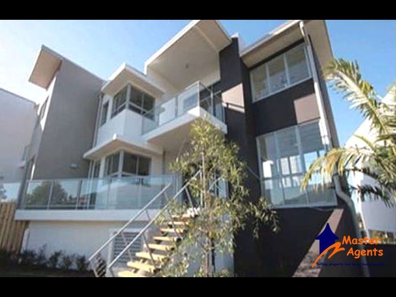 30/137 Scottsdale Drive, Robina QLD 4226