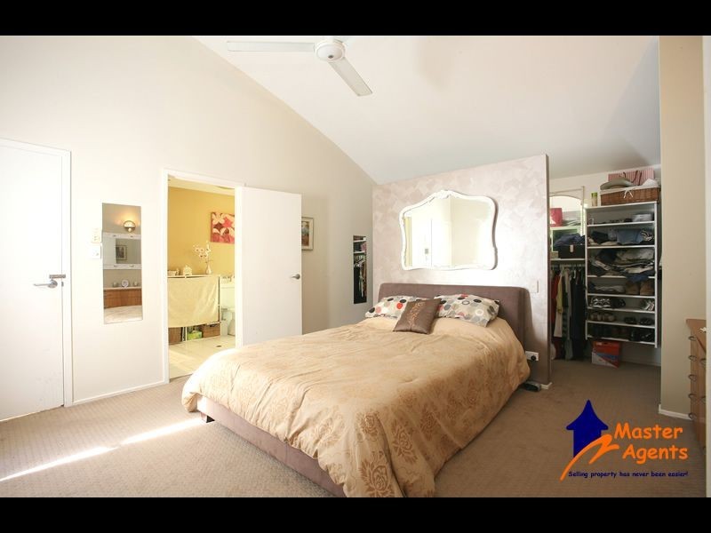 7 Keryn Close, Worongary QLD 4213