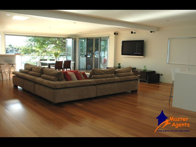 4 Paradise Place, Surfers Paradise QLD 4217