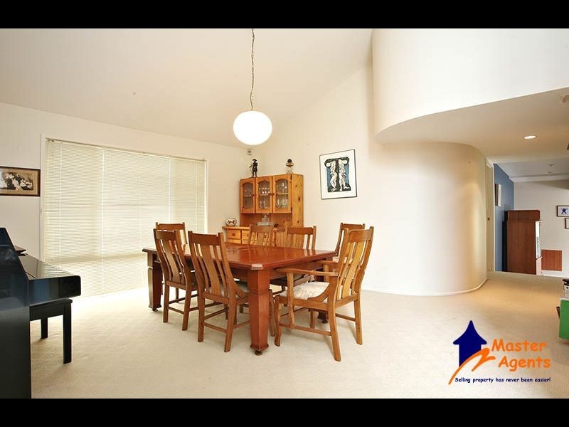 20 Banff Court, Robina QLD 4226