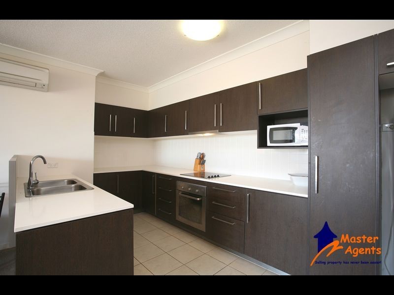 12 Executive Drive, Burleigh Waters QLD 4220