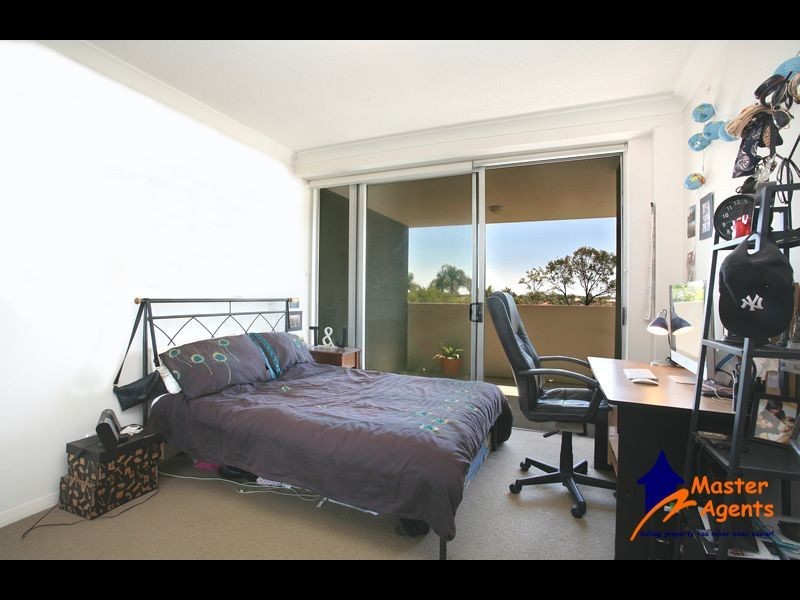 12 Executive Drive, Burleigh Waters QLD 4220