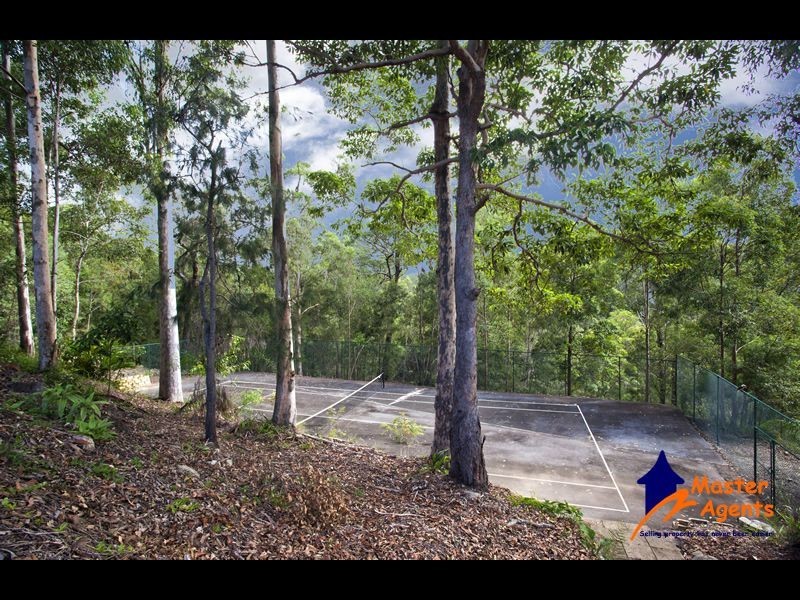 40 Buckingham Way, Elanora QLD 4221