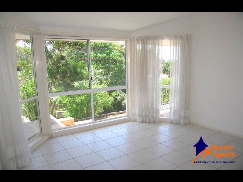 1 Balcatta Court, Elanora QLD 4221