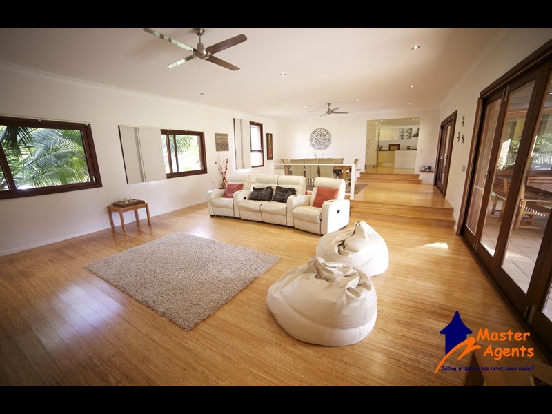 5 Monday Drive, Tallebudgera Valley QLD 4228