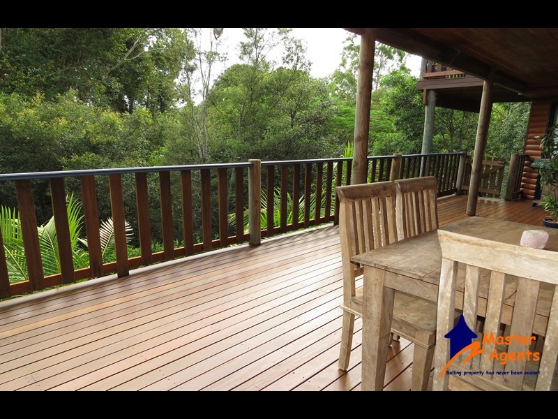 8 Yarra Court, Tallebudgera Valley QLD 4228