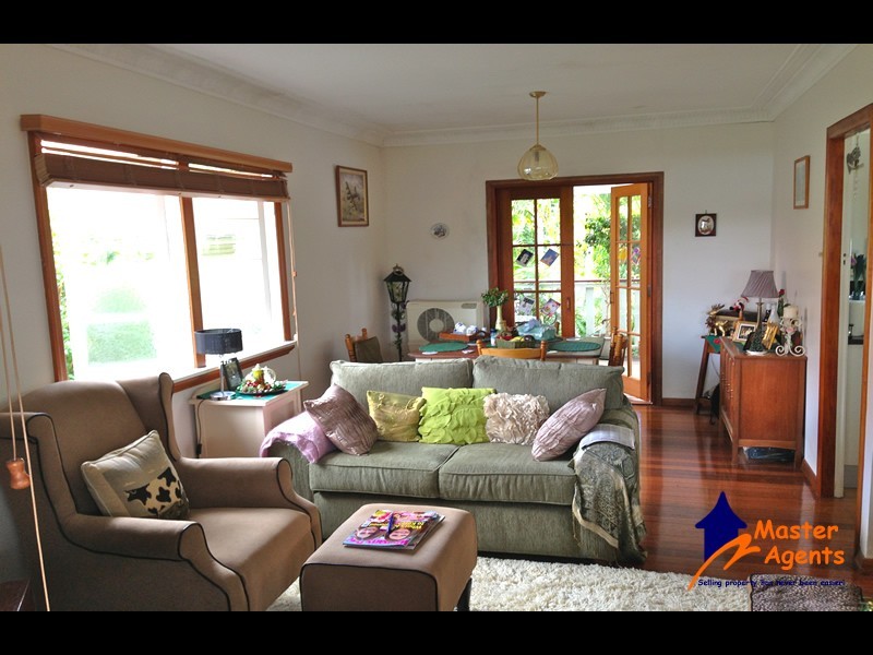 16 Hicks Street, Mount Gravatt East QLD 4122