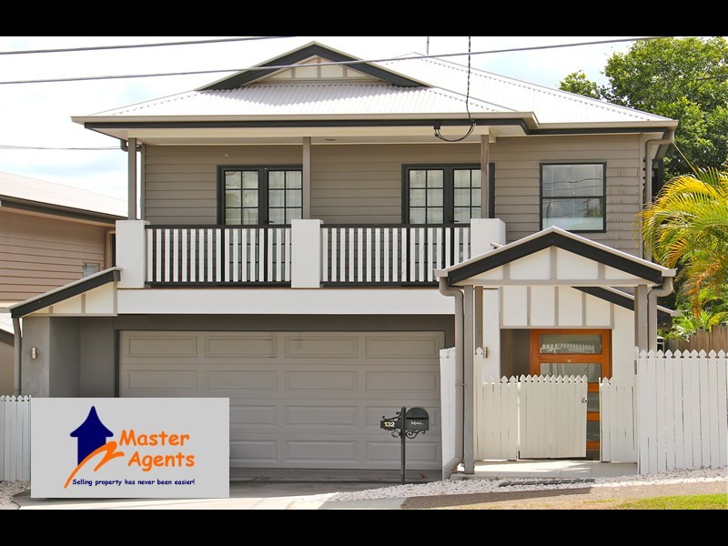 132 McIlwraith Ave, Norman Park QLD 4170