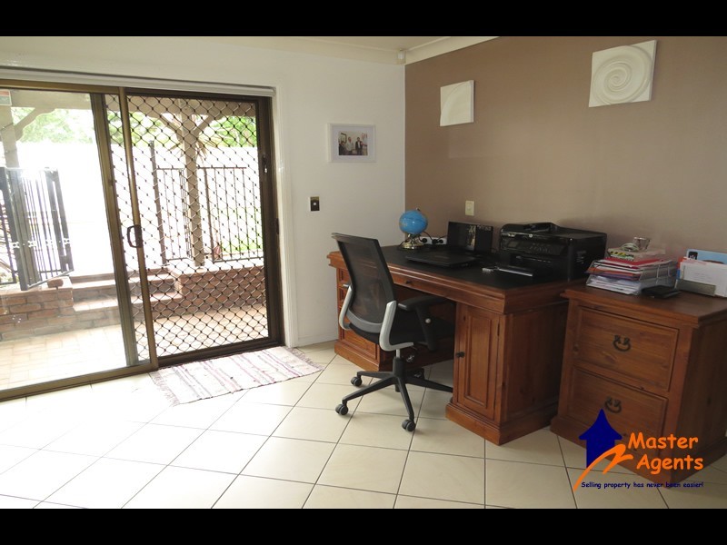 90 Thorngate Drive, Robina QLD 4226