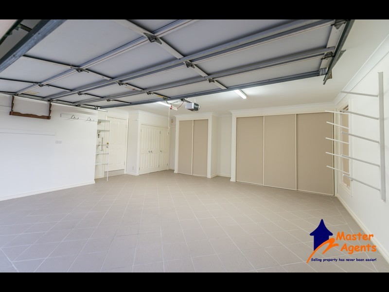 55 Bollard Circuit, Clear Island Waters QLD 4226