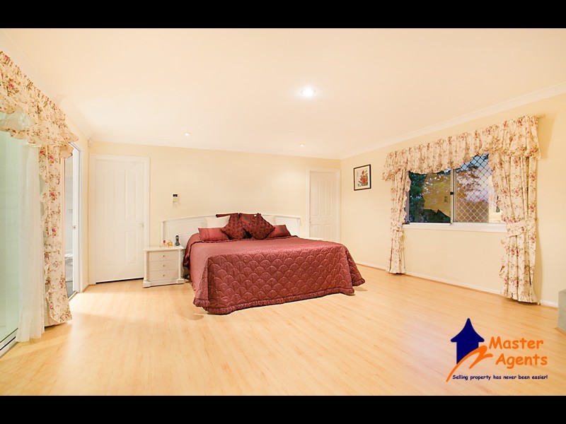 19 Tarawara Ave, Tallai QLD 4213