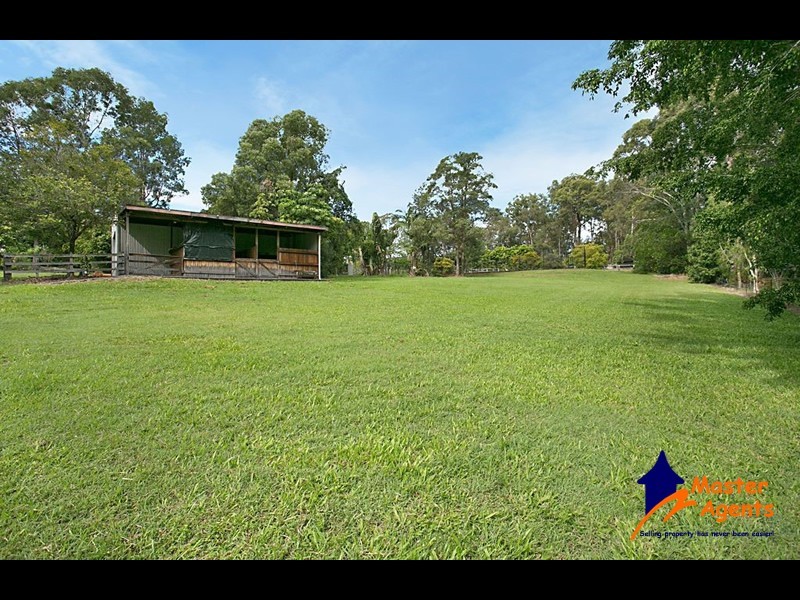 19 Tarawara Ave, Tallai QLD 4213
