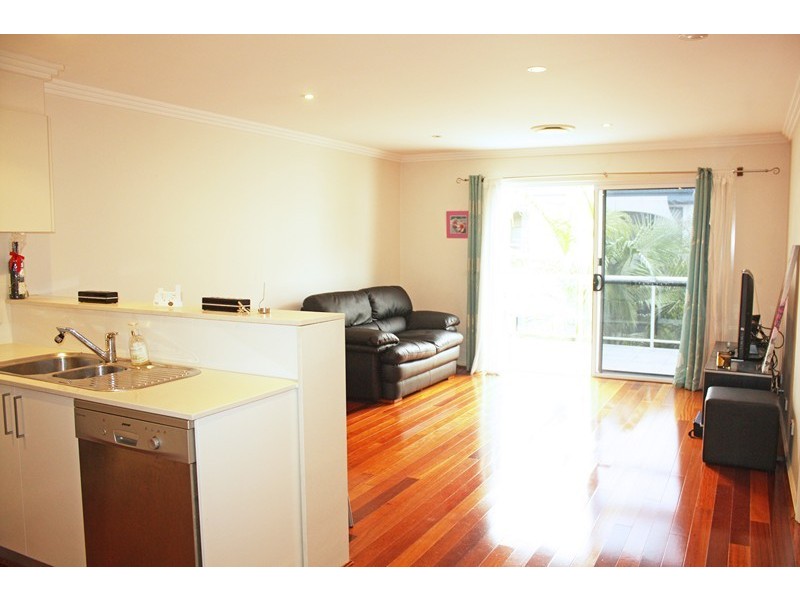 11/60-62 Old Pittwater Rd, Brookvale NSW 2100