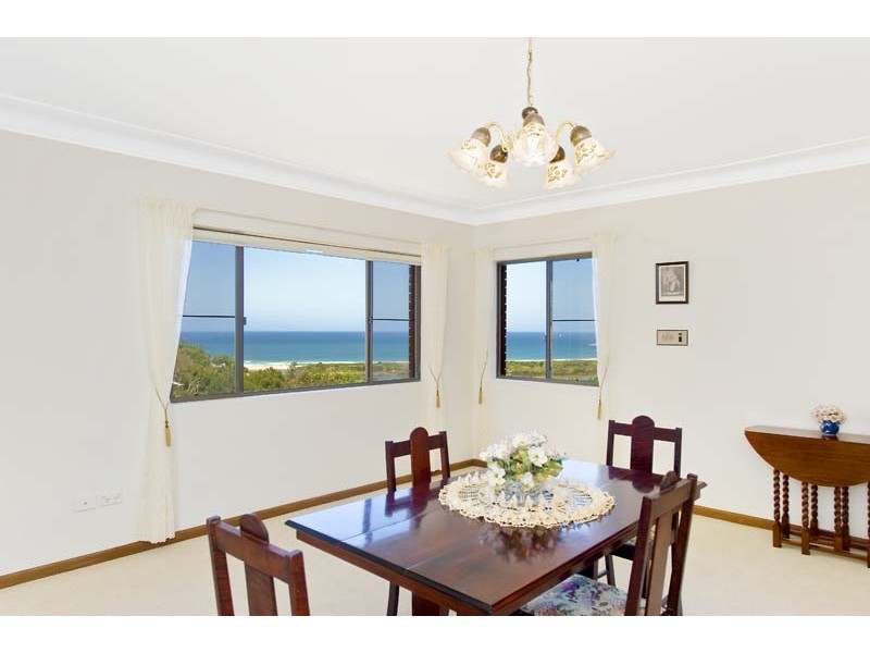 35 Lincoln Ave, Collaroy NSW 2097