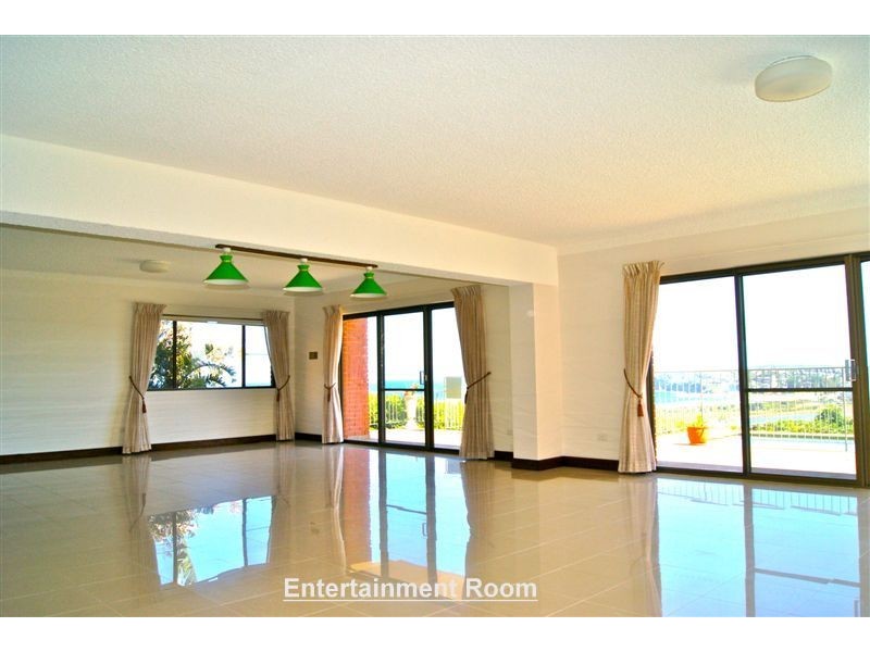 35 Lincoln Ave, Collaroy NSW 2097