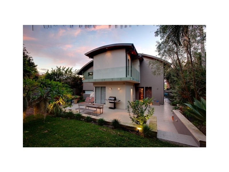 8 Cliff Road, Collaroy NSW 2097