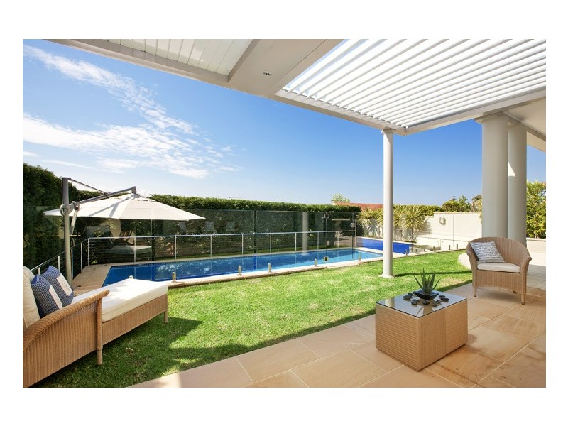 12 Valley View Road, Frenchs Forest NSW 2086