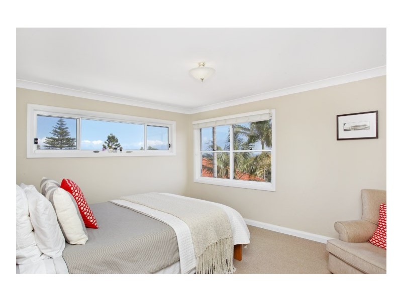 41 Parr Avenue, North Curl Curl NSW 2099