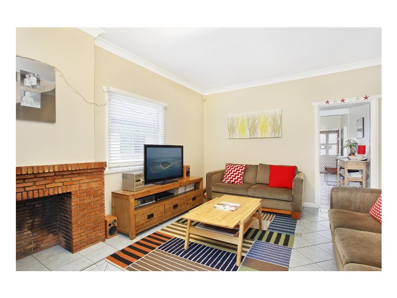 41 Parr Avenue, North Curl Curl NSW 2099