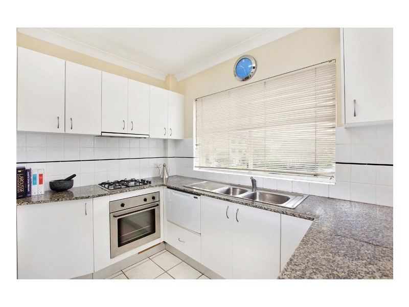 2/4 Wetherill Street, Narrabeen NSW 2101