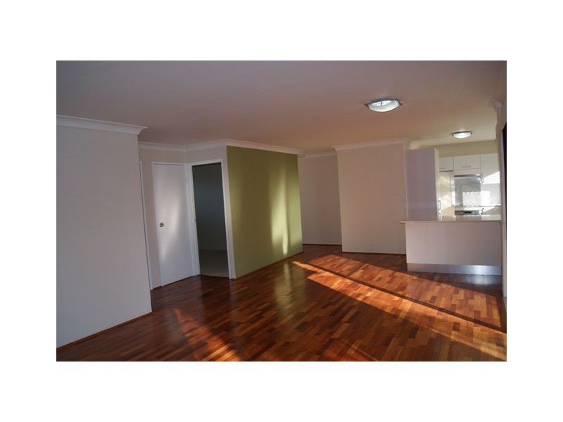 11/9 Mactier Street, Narrabeen NSW 2101