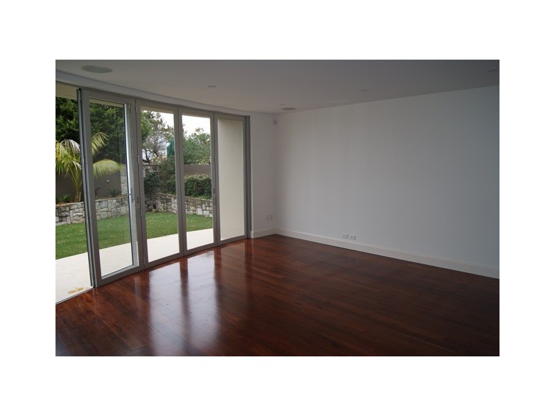 2/179 Headland Road, North Curl Curl NSW 2099