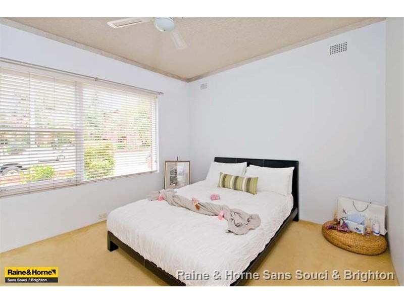 2/146 Russell Avenue, Dolls Point NSW 2219