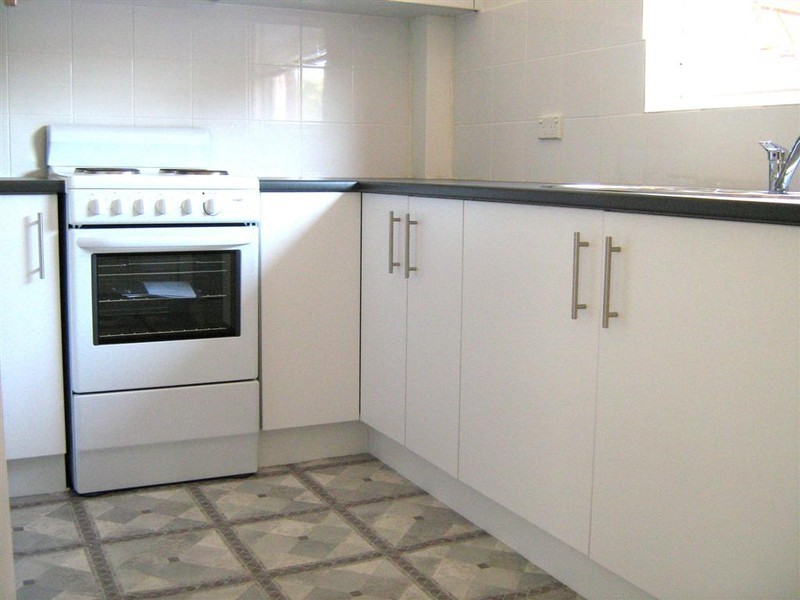 2/182 Chuter Avenue, Sans Souci NSW 2219