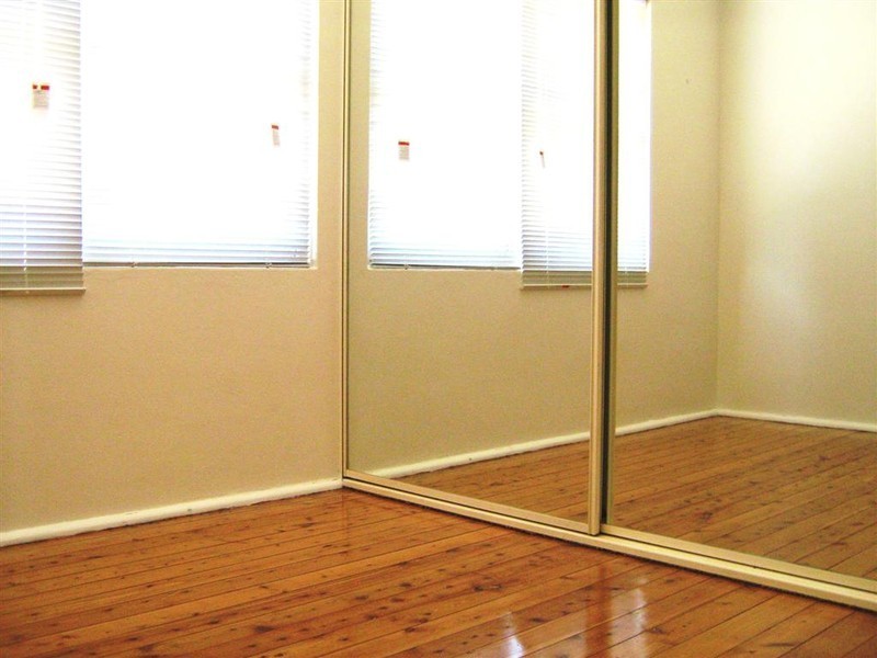 2/182 Chuter Avenue, Sans Souci NSW 2219