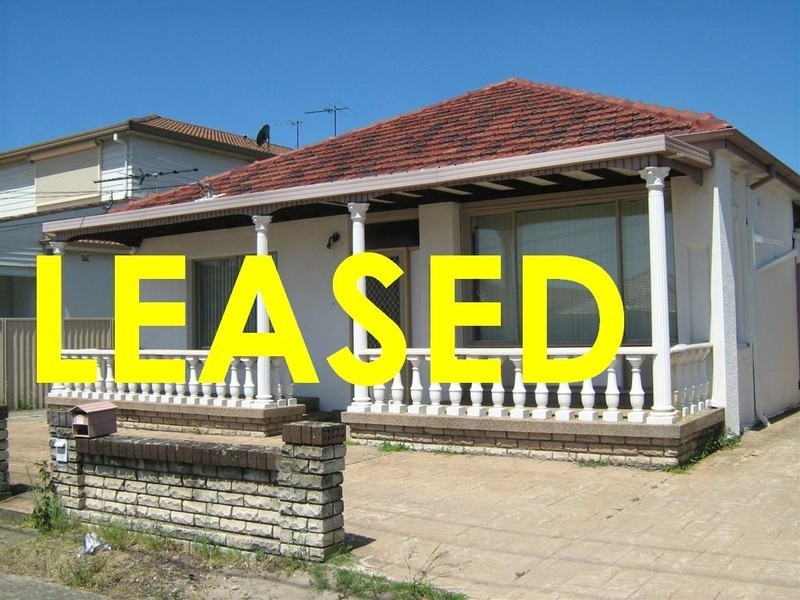 33 General Holmes Drive, Brighton-le-sands NSW 2216