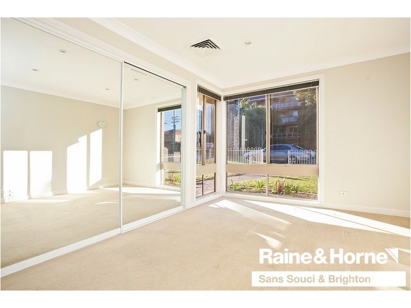 11 Selmon Street, Sans Souci NSW 2219