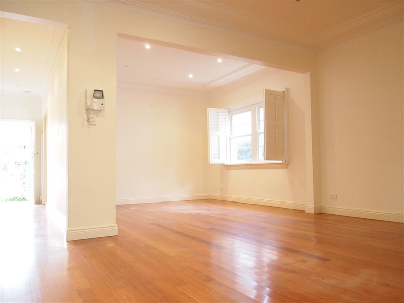 5 Girroma Street, Carss Park NSW 2221