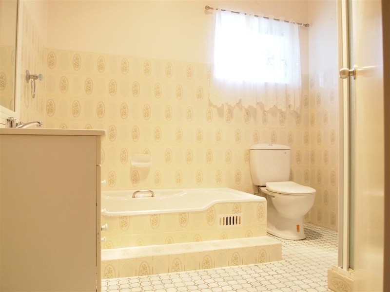 21 Nielsen Avenue, Carlton NSW 2218