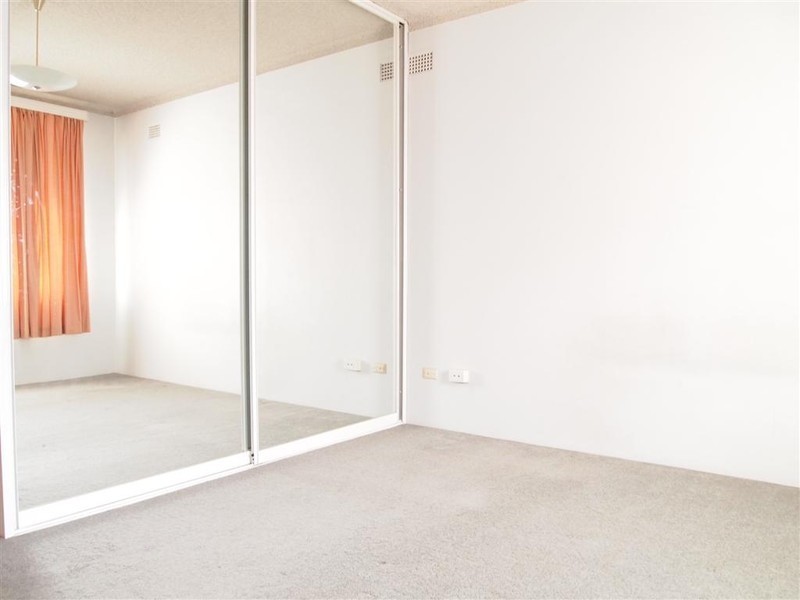 9/143 The Grand Parade, Monterey NSW 2217