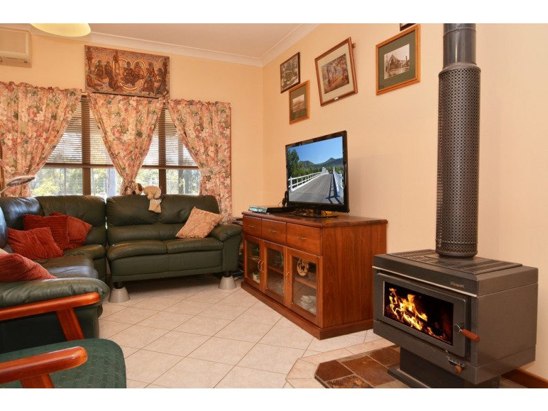 2486 Glendonbrook Road, Gresford NSW 2311