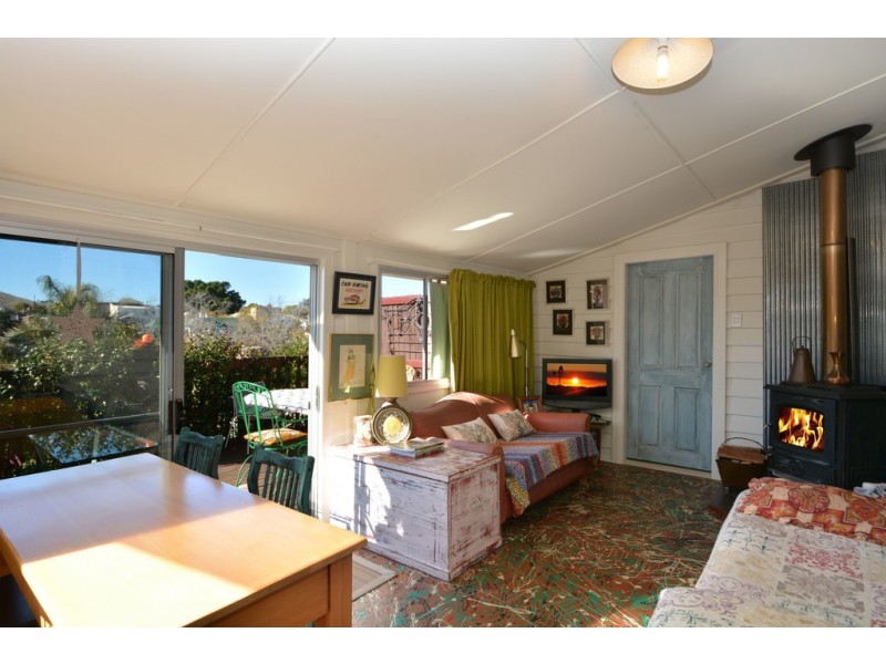 83 Lord Street, Dungog NSW 2420