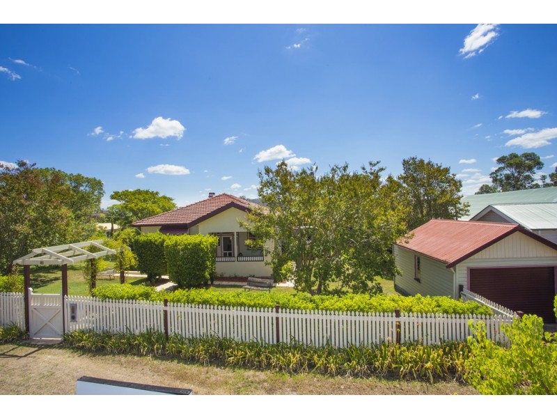81 Brown Street, Dungog NSW 2420