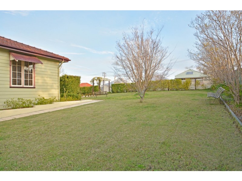 81 Brown Street, Dungog NSW 2420