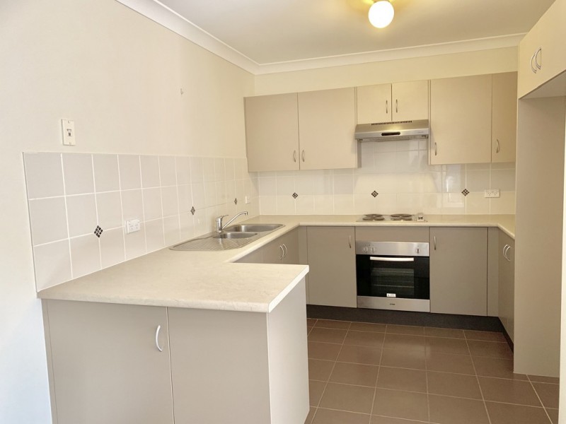 4/21 Hillview Avenue, Dungog NSW 2420