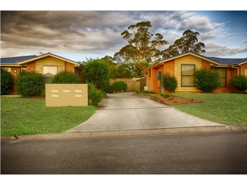 4/21 Hillview Avenue, Dungog NSW 2420