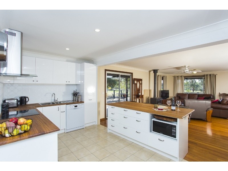 604 Wallarobba-Brookfield Road, Dungog NSW 2420