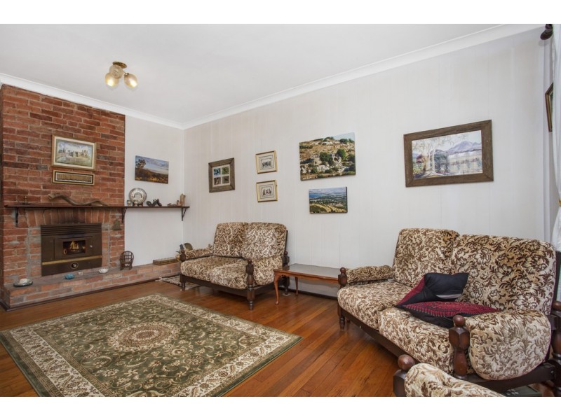 73 Hooke Street, Dungog NSW 2420