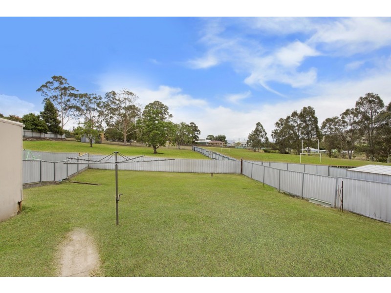 27 Myles Street, Dungog NSW 2420