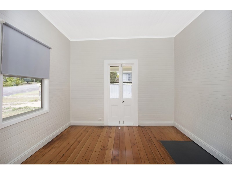 27 Myles Street, Dungog NSW 2420