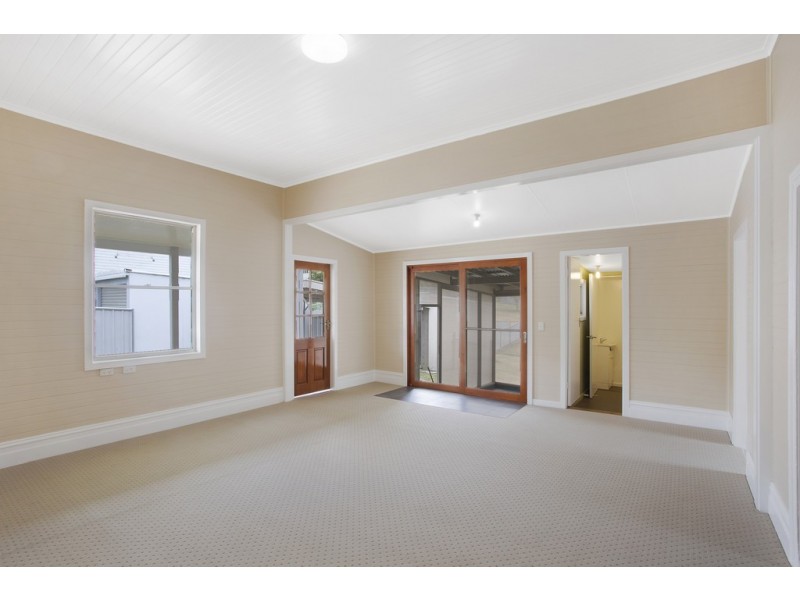 27 Myles Street, Dungog NSW 2420