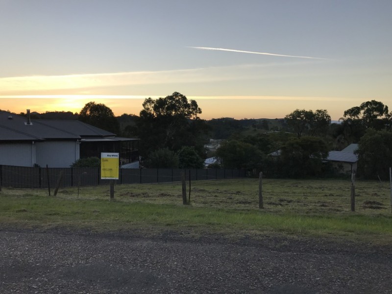 29 Scott Avenue, Dungog NSW 2420