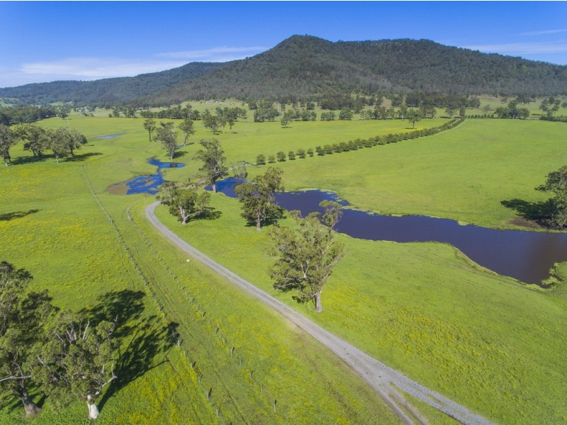 558 Gresford Road, Paterson NSW 2421