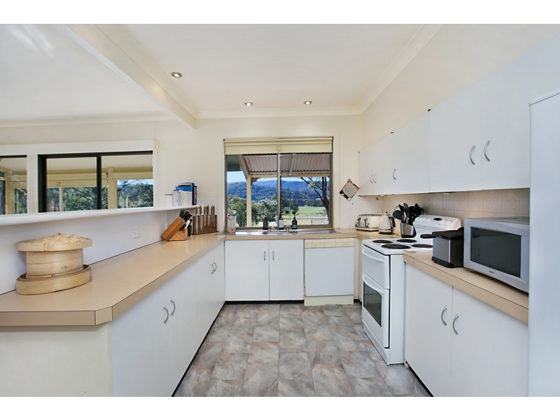 33 Salisbury Road, Dungog NSW 2420